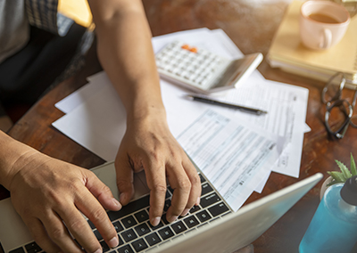 Debt Consolidation Canada – Choose the Right Option