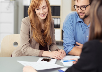 Couple Getting Credit Counselling