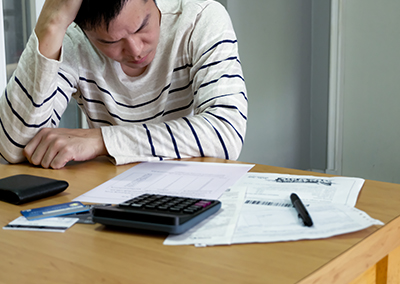 Using a Line of Credit, Bank Overdraft to Consolidate Debts