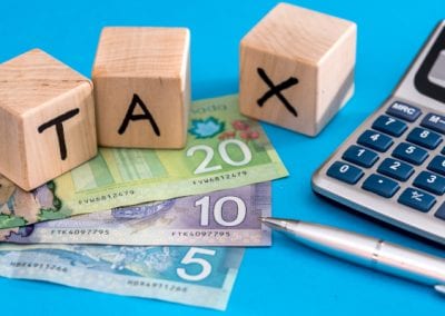 Filing Taxes in Canada: Should You DIY or Hire a Pro?