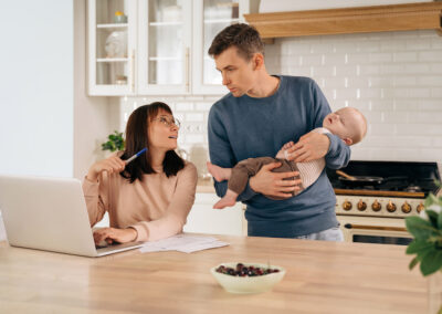 Budgeting for Parental Leave:   A Maternity Leave Money Guide for Canadian Families